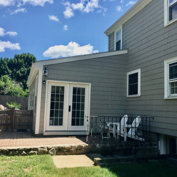 ATTACHED TWO CAR GARAGE WITH MUDROOM, READING, MA