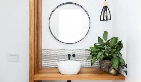 Picture Perfect: 28 Bathrooms Where Timber Works Well