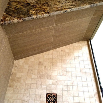 Warm Tones Transitional Bathroom
