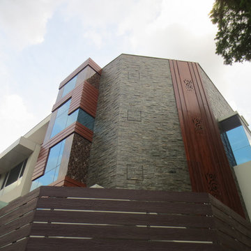 Hybrid House