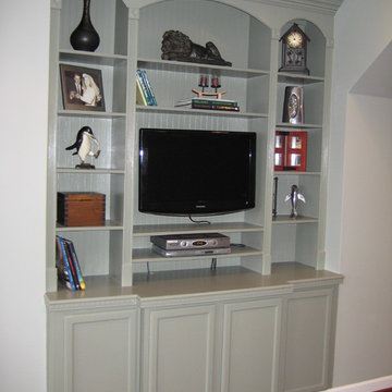 Built-in Bookcases, TV Cabinetry, & Seating