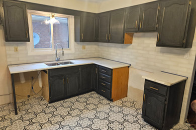Kitchen - kitchen idea in Other