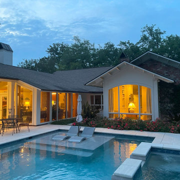Bailey Pool Cabana