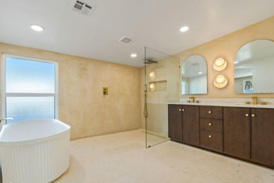 Example of a 1960s bathroom design