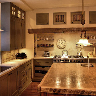 Rustikale Küchen mit Arbeitsplatte aus Holz Ideen, Design & Bilder