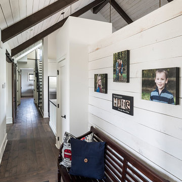 Contemporary Farmhouse