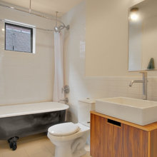 claw foot tubs