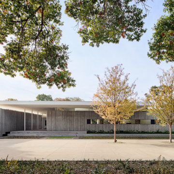 Modern residence in Preston Hollow
