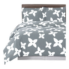 Bedroom-Avery