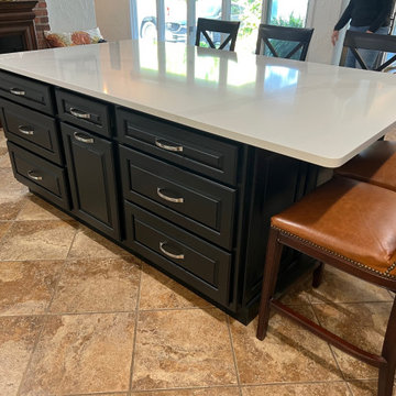 Kraftmaid Marquette Maple Onyx