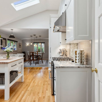 Upper Arlington Kitchen 21037