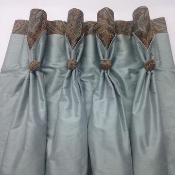 Tulip Goblet Pleat with button
