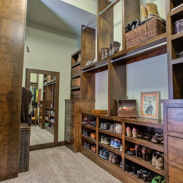 2224 Silver Spur Ct Edmond, Oklahoma - Wyatt Poindexter KW Elite