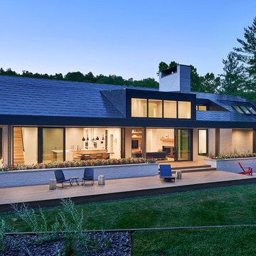 Streamline House