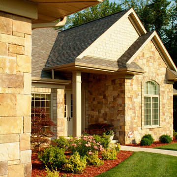 Latrobe Brick & Stone Ranch