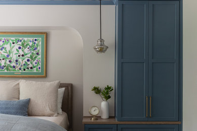 Transitional bedroom photo