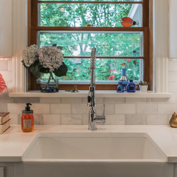 Windsor White Shaker Kitchen Cabinets