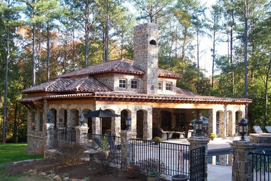 Example of a tuscan home design design in Atlanta