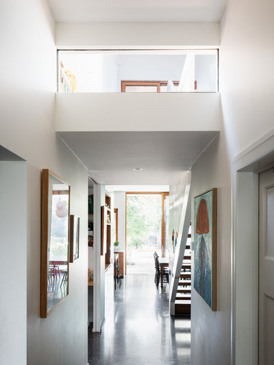 Contemporary  by Gardiner Architects