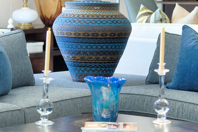 Inspiration for a coastal living room remodel