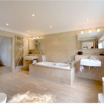 Five Bedrooom Family Home