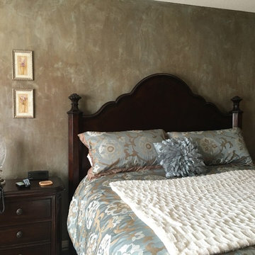 Faux venetian plaster with metalics