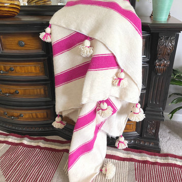 Hand-woven Wool Pom Pom Blanket Off-White With Pink, 78in X118in