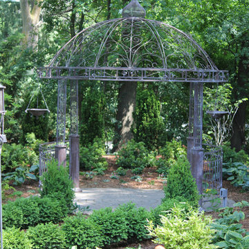 Shade Garden Wedding