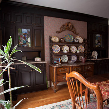 Custom Dining Room Built Cabinets and Bulkhead