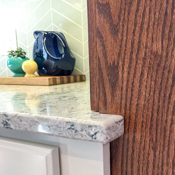 Project 3435-1 Plaid Wallpaper Kitchen Remodel Ford Pkwy St. Paul