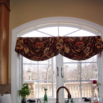 Custom Valance