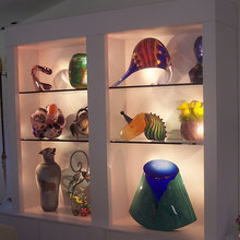 Mirrored Glass Display Case Stylings