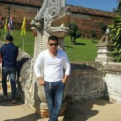 Visut Pukplein's photo