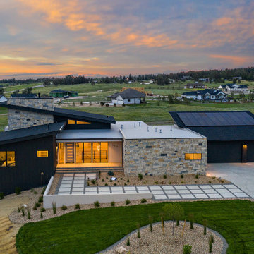 Peakview - Front Exterior