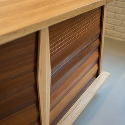 Home Bar - Indoor Pub And Bistro Tables