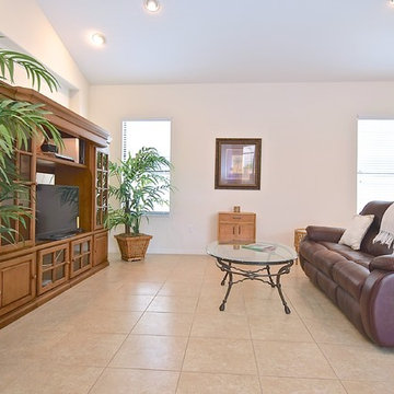 Near New SRQ 3/2.5 With Pool - Sarasota Real Estate Photographer Rick Ambrose