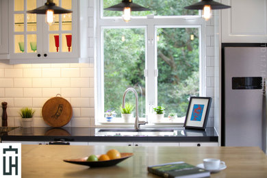 Inspiration for a 1960s home design remodel in Hong Kong