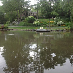 Bedford, NY - Outdoor Fountains And Ponds