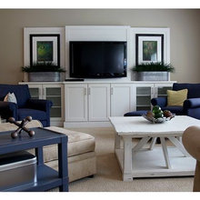 Entertainment center