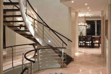 Example of a trendy entryway design in New York
