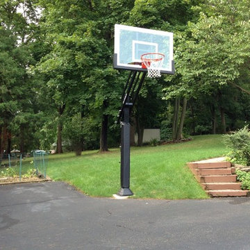 John S's Pro Dunk Silver Basketball System on a 28x28 in Clinton, NJ