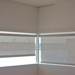 Roller Shades - Products