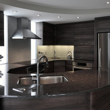 Walnut Curves