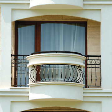 Köenig Eisen Belly Baluster Patio