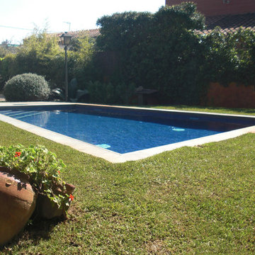 Piscina en castelldefels , agua salada