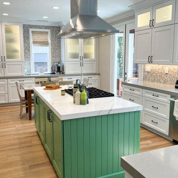 Vibrant Modern Kitchen Remodel in Ladera Ranch