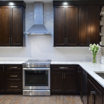 Complimentary Dark and Light Kitchen
