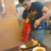 Viv Bakht's photo