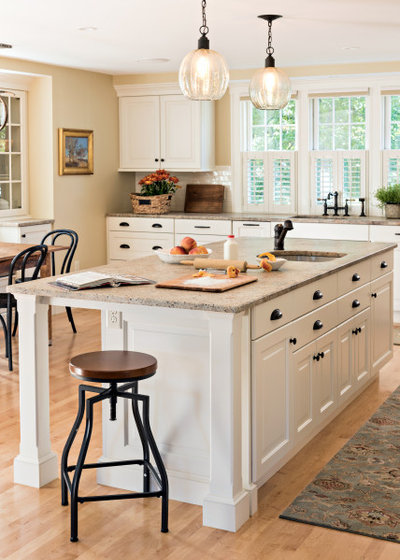 Kitchen of the Week: Warm Historic Style in New England