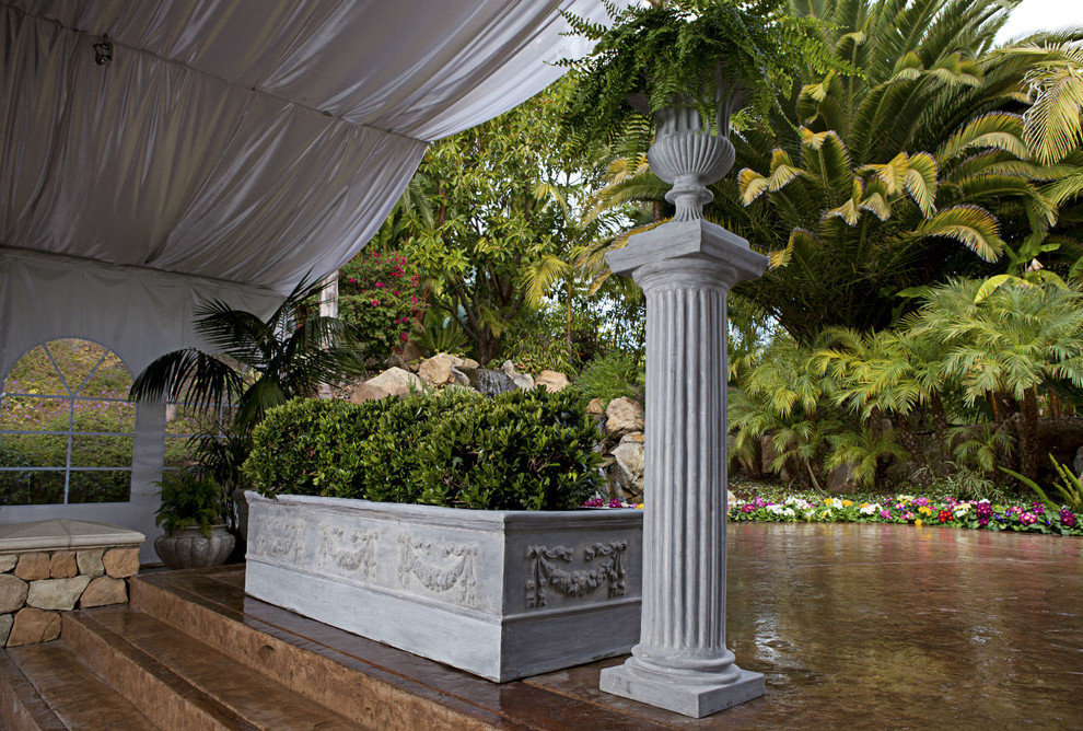 Doric Column, Limestone, 13x13x95
